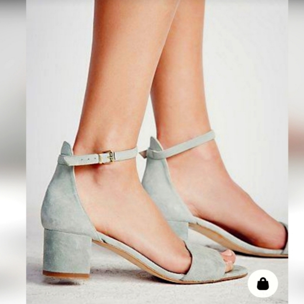 Free People Suede Pale Green "Marigold" Sandals - Size 39 / 9